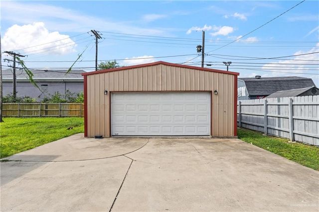 1954 Sabal Palm Drive, Mercedes, TX 78570
