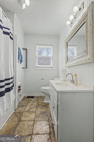 642 Greenwood Street, Barnesville, GA 30204