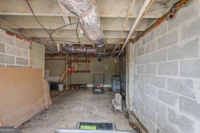 642 Greenwood Street, Barnesville, GA 30204