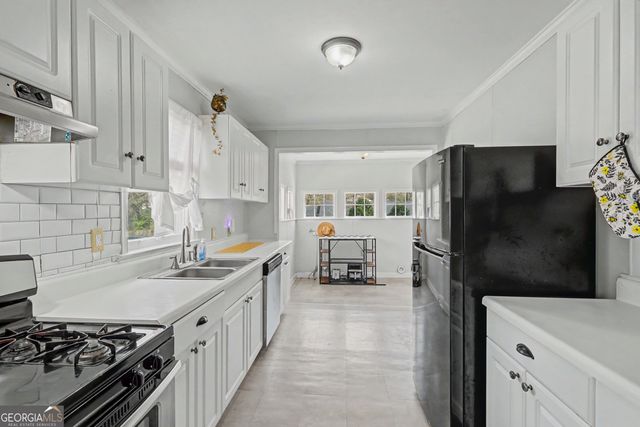 642 Greenwood Street, Barnesville, GA 30204