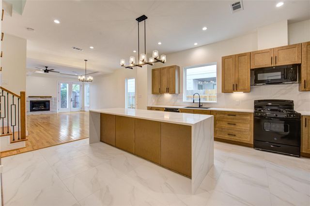 1810 Hazard Street A, Houston, TX 77019