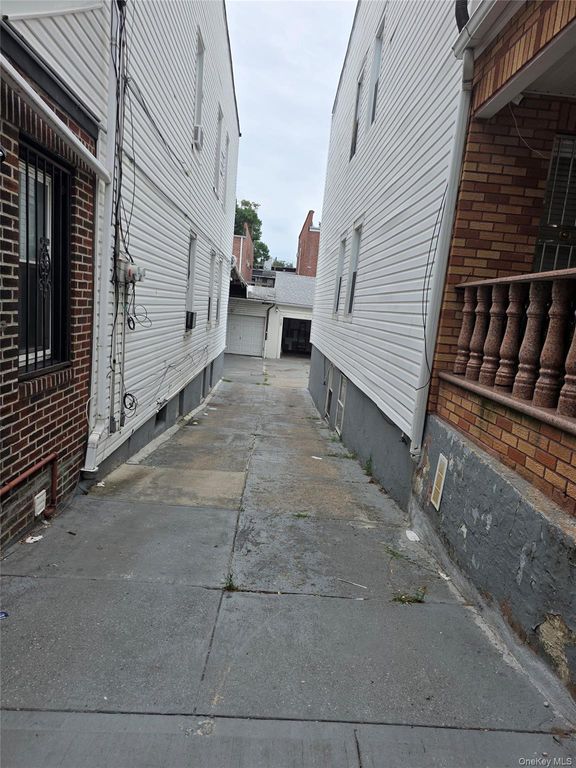 81-22 102nd Avenue, Ozone Park, NY 11416 — photo 4