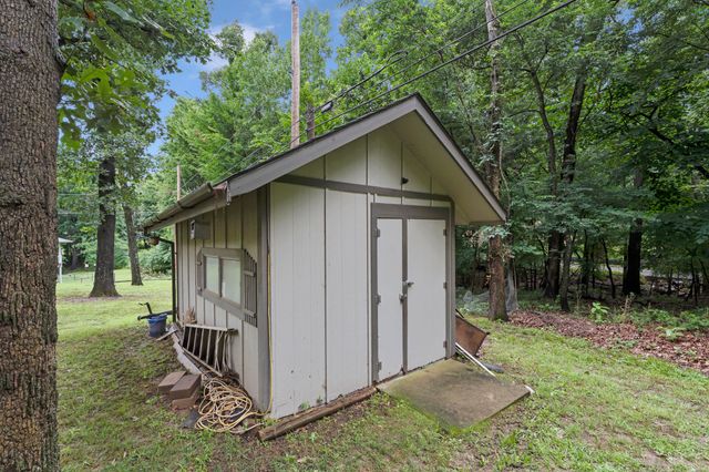 1322 Marina Drive, Grove, OK 74344