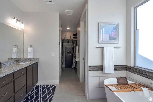 1125 S MULBERRY DR, Toquerville, UT 84774