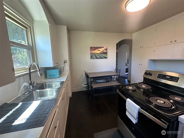 318 Morris Street, La Conner, WA 98257