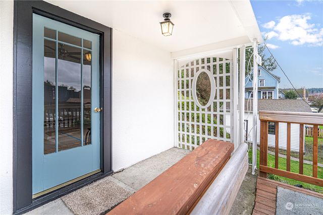 318 Morris Street, La Conner, WA 98257