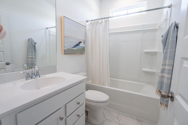 1046 Lettered Olive Lane, Summerville, SC 29485