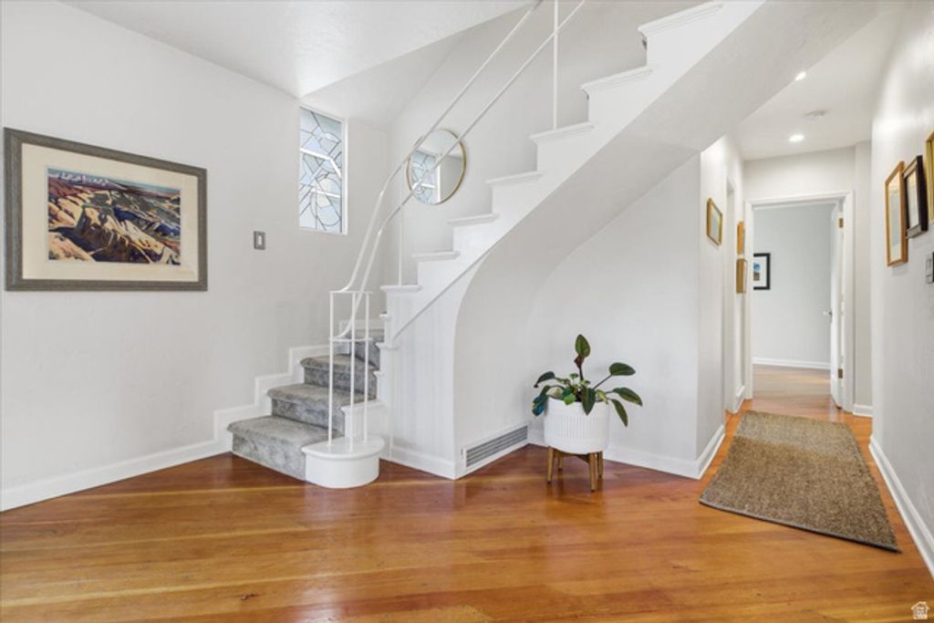 Image 17 of property listing at 1865 E HERBERT AVE, Salt Lake City, UT 84108
