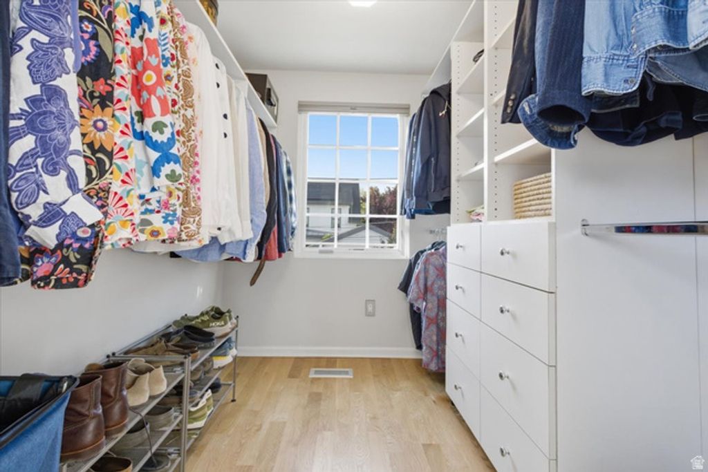 Image 20 of property listing at 1865 E HERBERT AVE, Salt Lake City, UT 84108