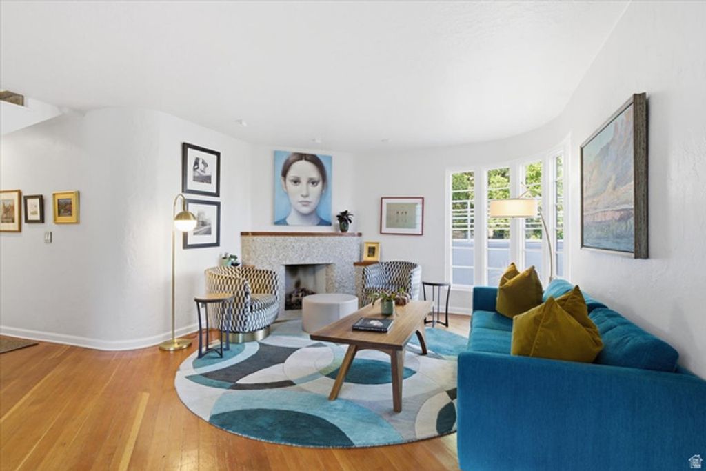 Image 5 of property listing at 1865 E HERBERT AVE, Salt Lake City, UT 84108