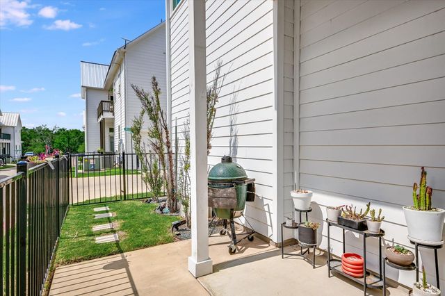 4407 Night Owl LN 12, Austin, TX 78723