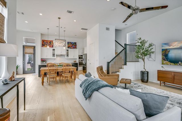 4407 Night Owl LN 12, Austin, TX 78723