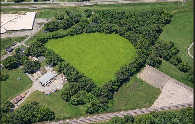 1819 Dodson St, Humboldt, TN 38343