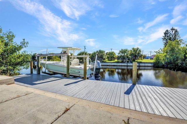 181 DUXBURY AVENUE, Port Charlotte, FL 33952