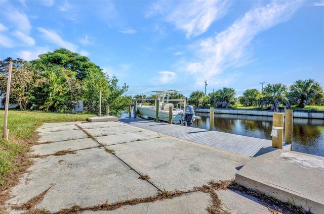181 DUXBURY AVENUE, Port Charlotte, FL 33952