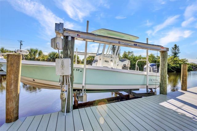 181 DUXBURY AVENUE, Port Charlotte, FL 33952