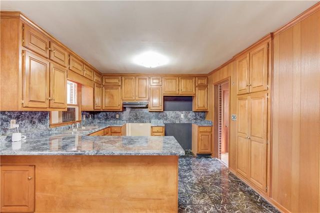 289 Bell Avenue, Hoschton, GA 30548