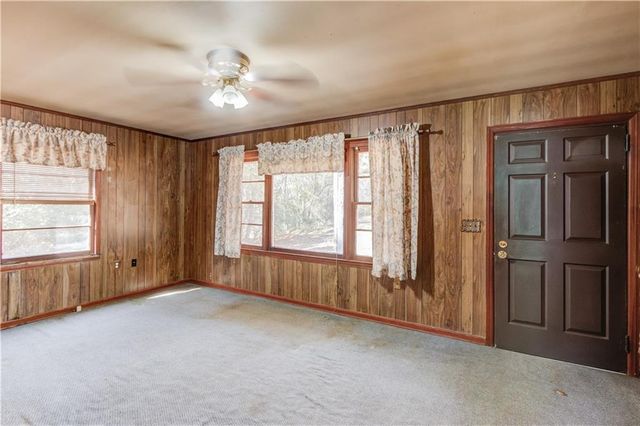 289 Bell Avenue, Hoschton, GA 30548