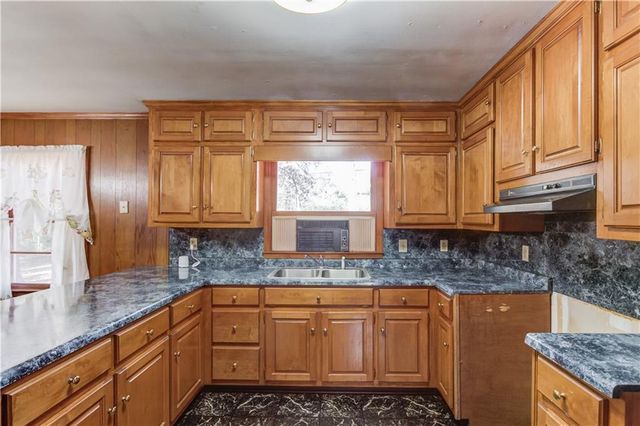 289 Bell Avenue, Hoschton, GA 30548