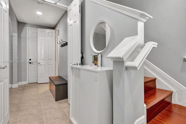 112 Osceola Lane, Jupiter, FL 33458