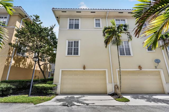 112 Osceola Lane, Jupiter, FL 33458