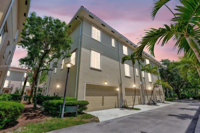 112 Osceola Lane, Jupiter, FL 33458