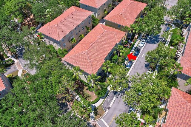 112 Osceola Lane, Jupiter, FL 33458