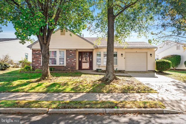 16 HILLTOP LN W, Mansfield Twp, NJ 08022