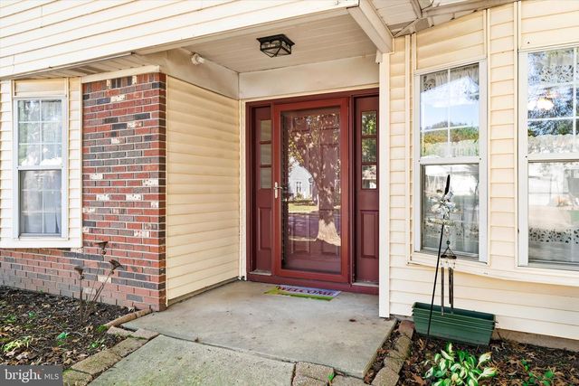 16 HILLTOP LN W, Mansfield Twp, NJ 08022