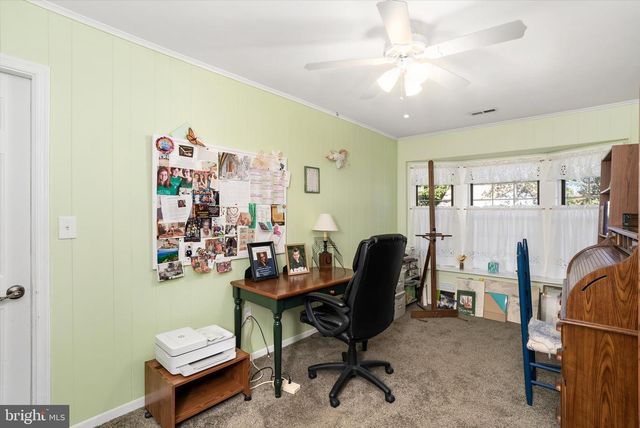 16 HILLTOP LN W, Mansfield Twp, NJ 08022