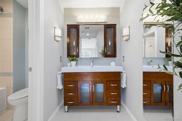 4385 S Balsam Street 8-202, Denver, CO 80123