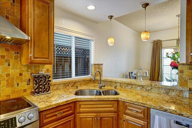 36184 Toulouse Street, Newark, CA 94560