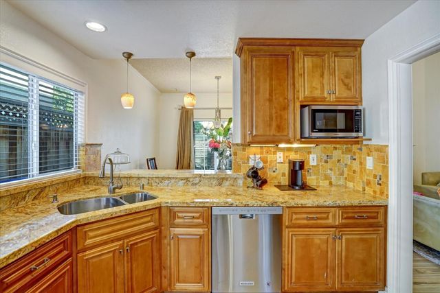 36184 Toulouse Street, Newark, CA 94560