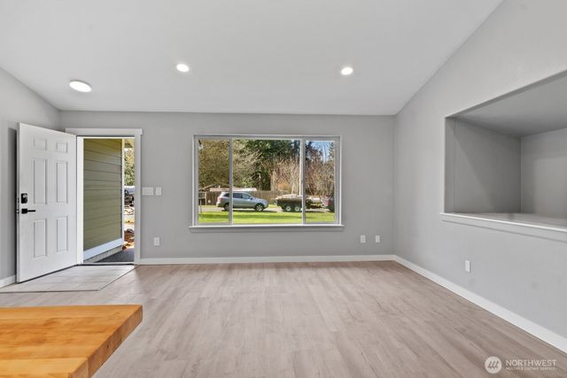 12101 Scott Creek Loop SW, Olympia, WA 98512