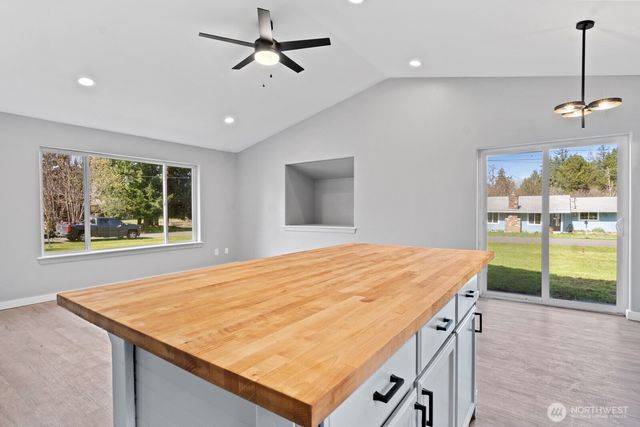 12101 Scott Creek Loop SW, Olympia, WA 98512