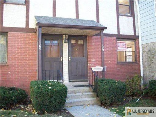182 Newman Street 2309, Metuchen, NJ 08840