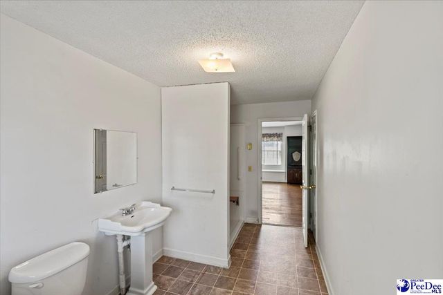 3108 Peniel Rd, Timmonsville, SC 29161