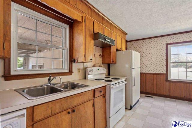 3108 Peniel Rd, Timmonsville, SC 29161