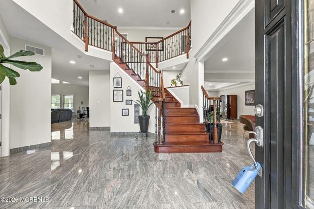 14 Diamond Hill Road, Marlboro, NJ 07746