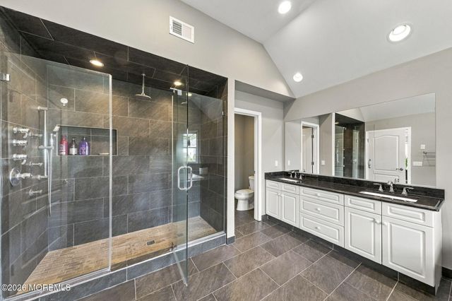 14 Diamond Hill Road, Marlboro, NJ 07746
