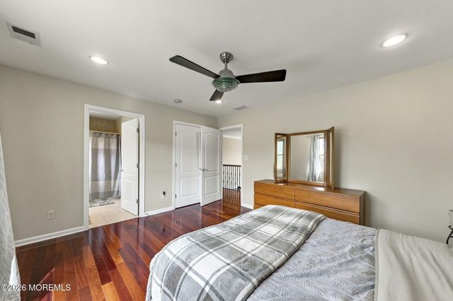14 Diamond Hill Road, Marlboro, NJ 07746