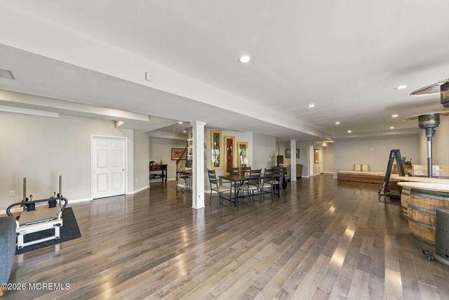 14 Diamond Hill Road, Marlboro, NJ 07746
