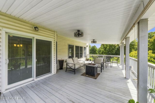 14 Diamond Hill Road, Marlboro, NJ 07746