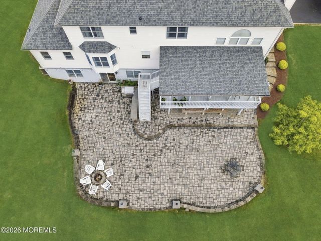14 Diamond Hill Road, Marlboro, NJ 07746