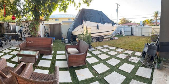 3121 SW 21st Ter, Miami, FL 33145