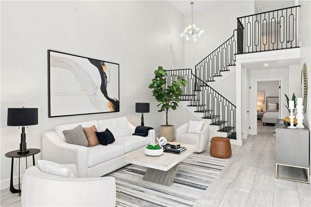 991 S Park Rim Circle, Anaheim Hills, CA 92807