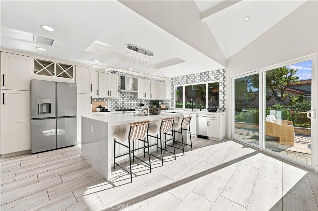 991 S Park Rim Circle, Anaheim Hills, CA 92807 — photo 2