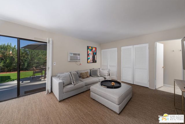 566 N Sunset Way, Palm Springs, CA 92262