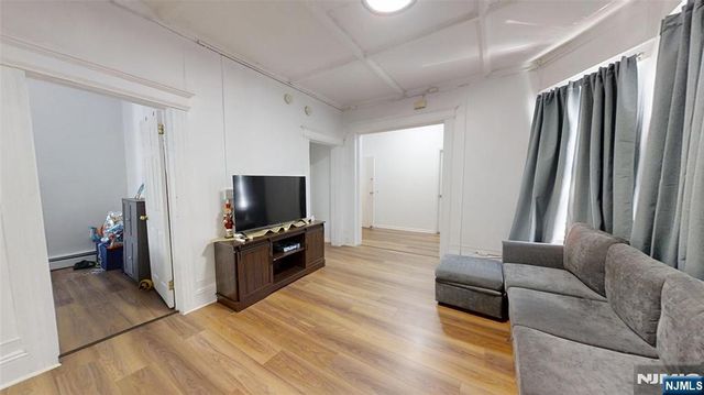 272-274 Parker Street, Newark, NJ 07104