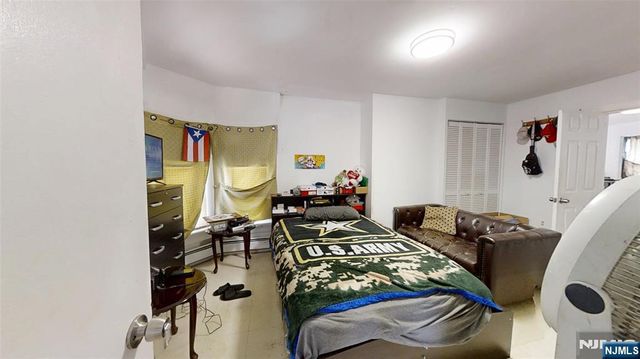 272-274 Parker Street, Newark, NJ 07104